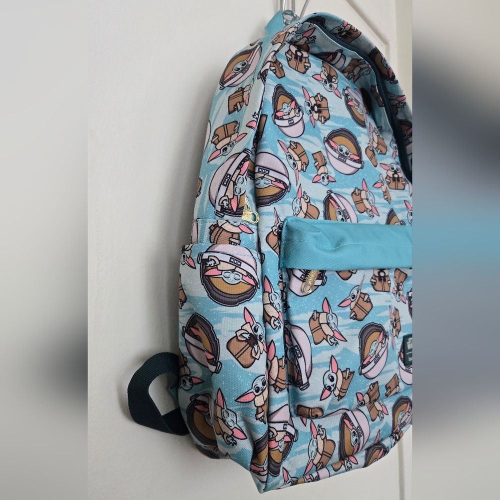 Star Wars Loungefly Baby Yoda Backpack NWOT - Picture 4 of 6